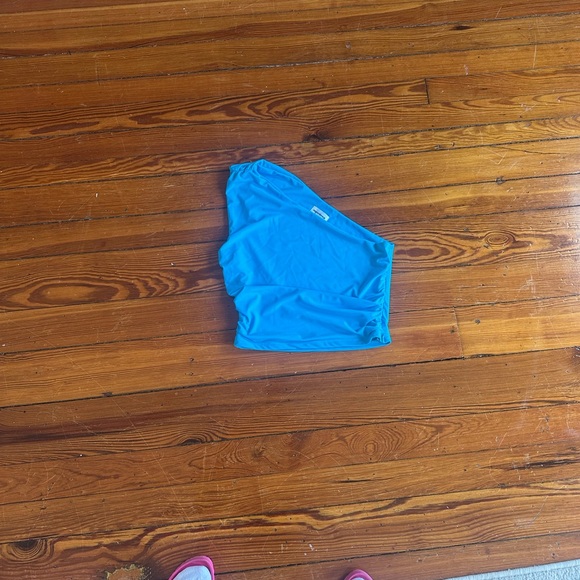 Superdown cassandra crop top - Picture 4 of 10